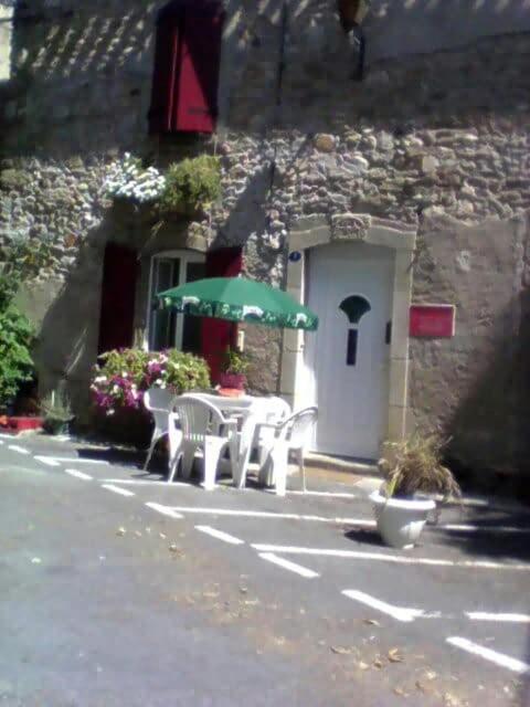La Maison Des Vendangeurs Trausse Exterior foto
